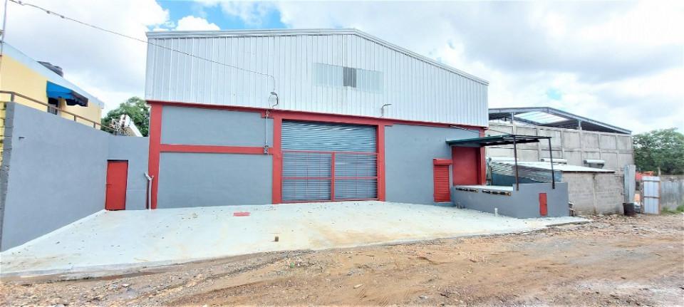 otros inmuebles - Nave Industrial en Venta en PANTOJA I