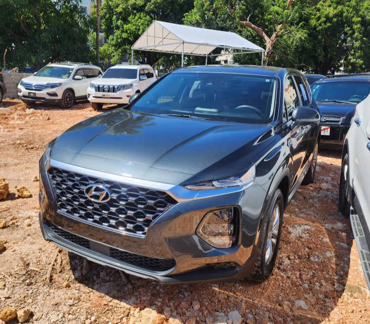 jeepetas y camionetas - HYUNDAI SANTA FE SEL 2020