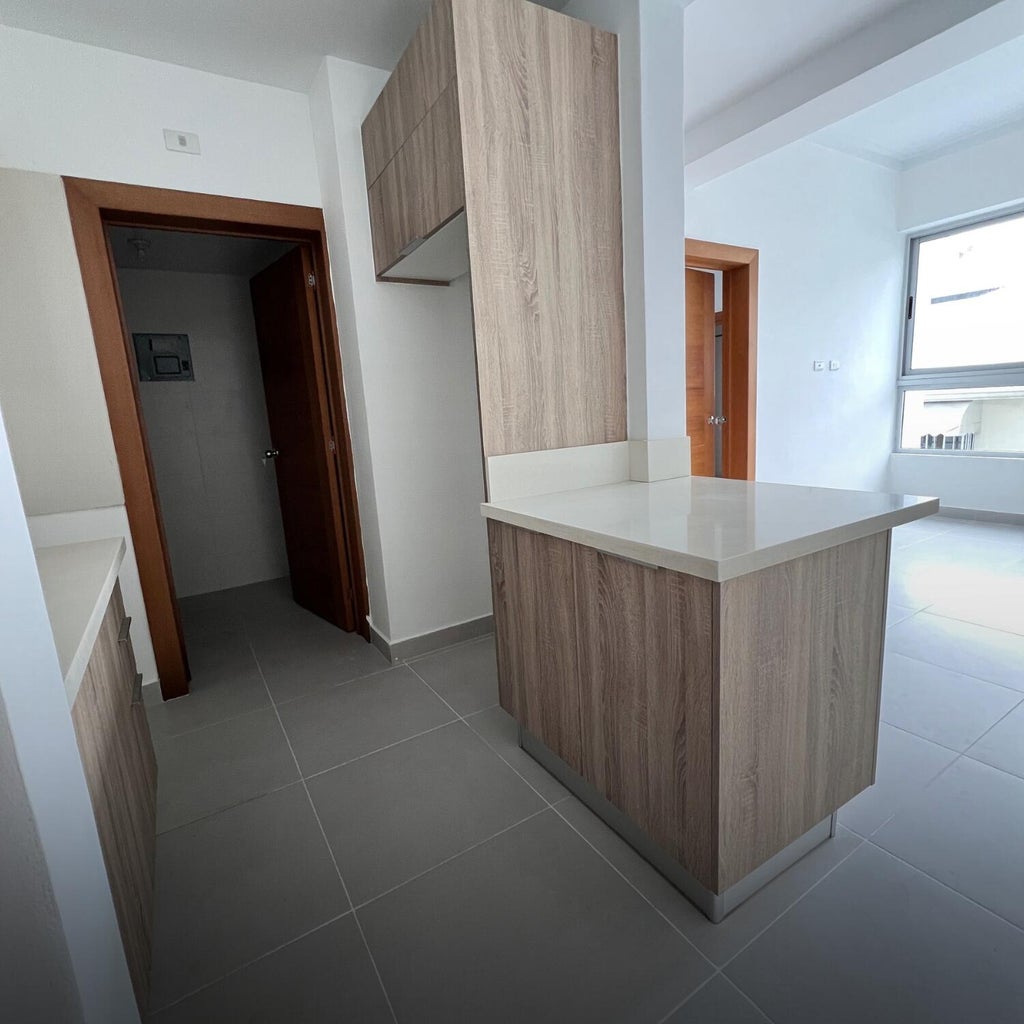 apartamentos - Apartamento en Alquiler en Evaristo Morales  3