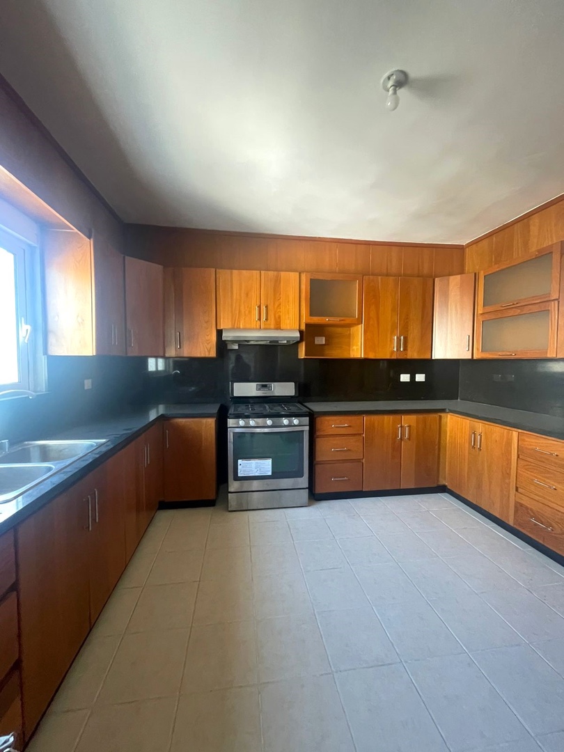 apartamentos - Apartamento en Venta con Linea Blanca, Ubicado en Bella Vista 3