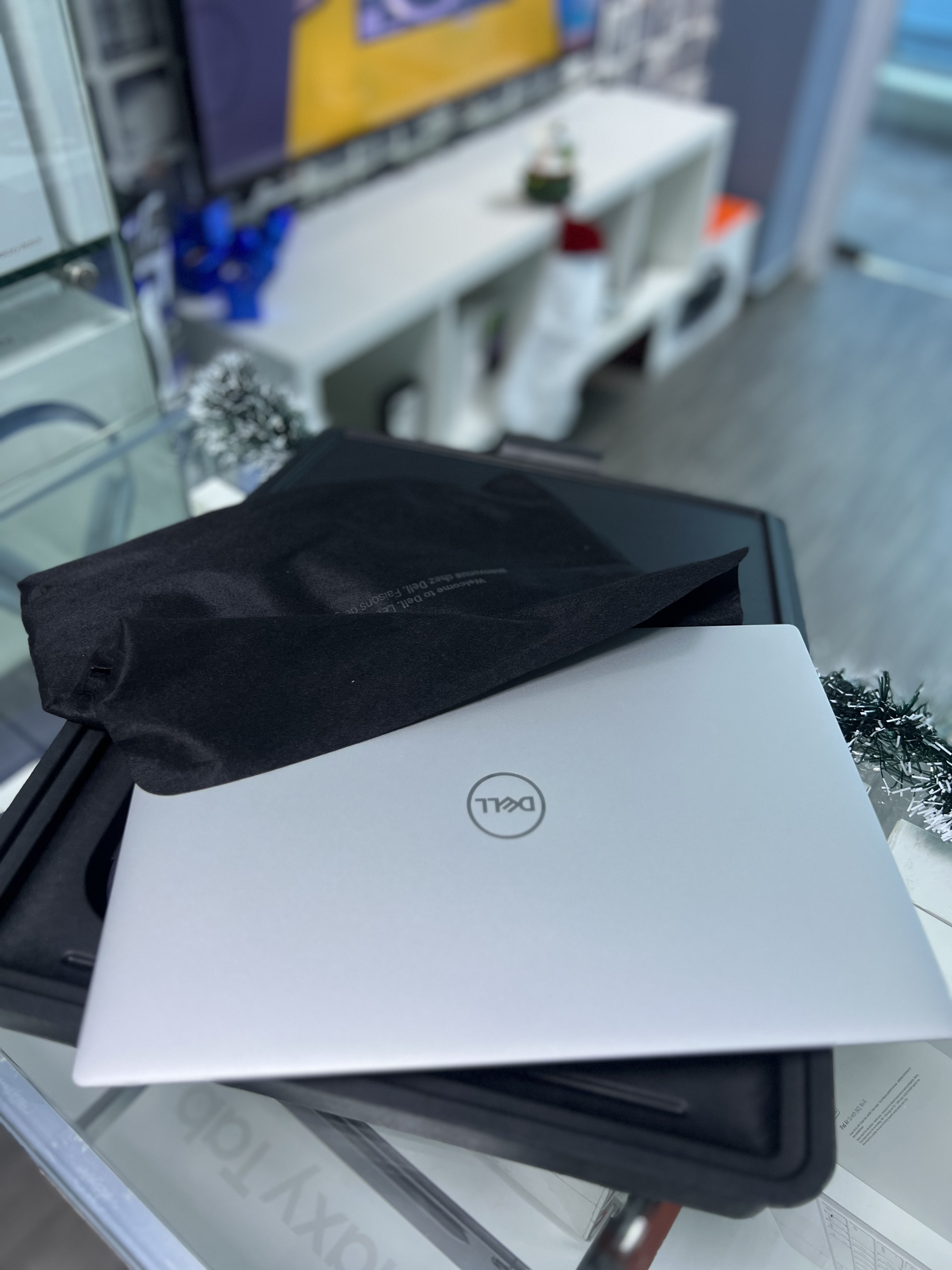 computadoras y laptops - DELL XPS 14" 9440 1TB 16GB RAM ULTRA 7 INTEL 