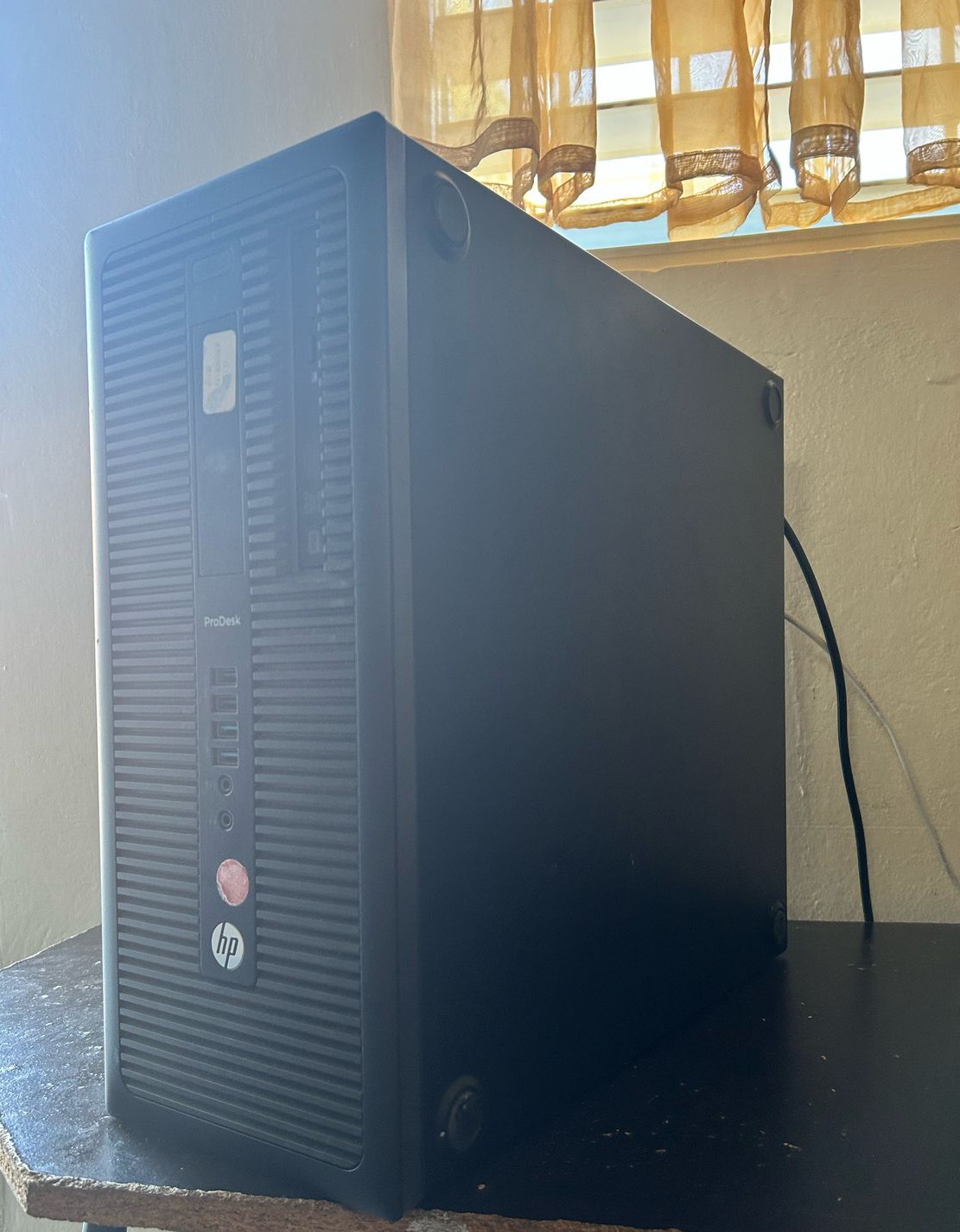 computadoras y laptops - Vendo este PC, Media Gamer. (PRECIO NEGOCIABLE) 0