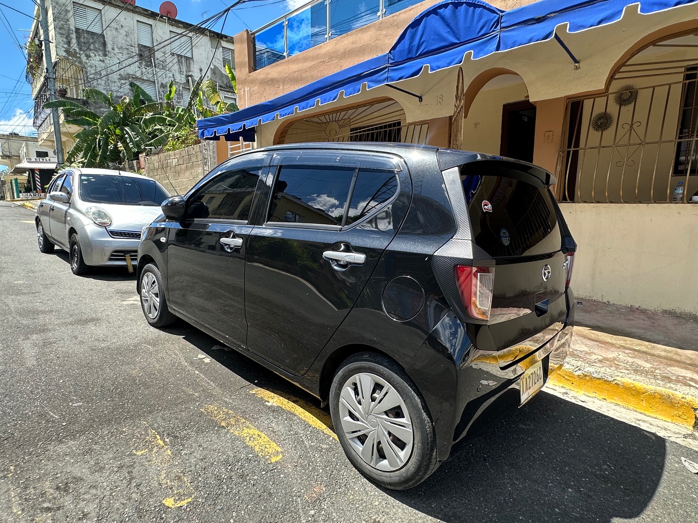 carros - Daihatsu mira para la Venta o Cambio  2