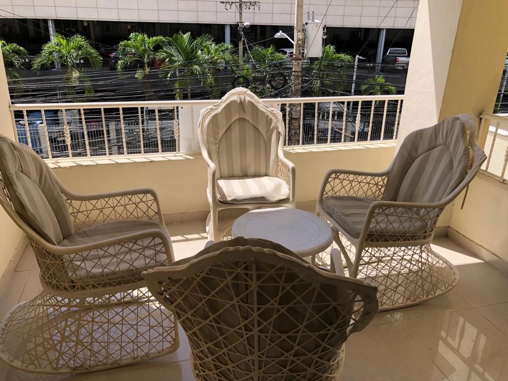 apartamentos - Alquiler Apartamento de 1 Habitación con Parqueo, Gazcue, Santo Domingo 7