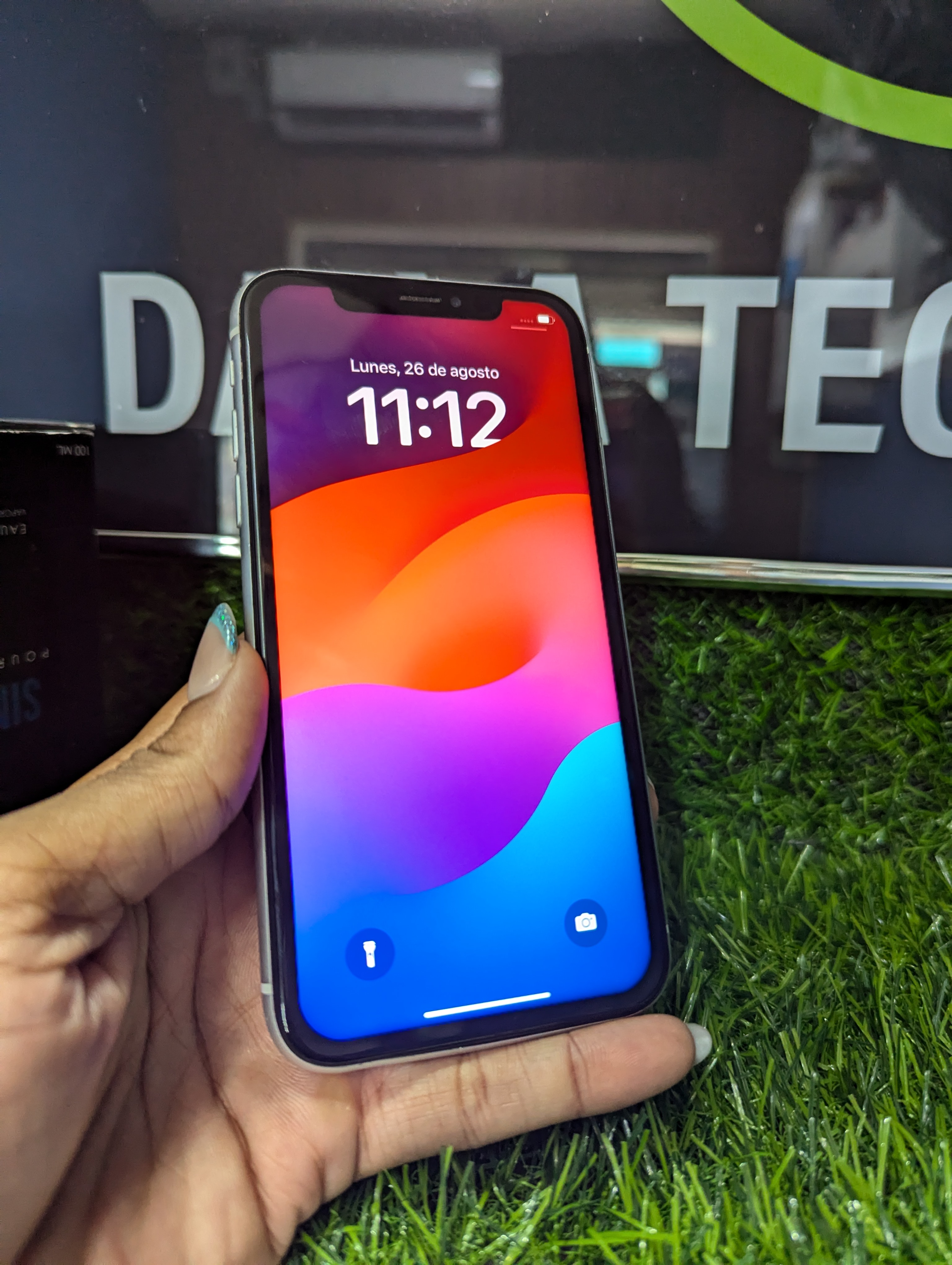 celulares y tabletas - iPhone Xr No face ID (factory) 64GB 3