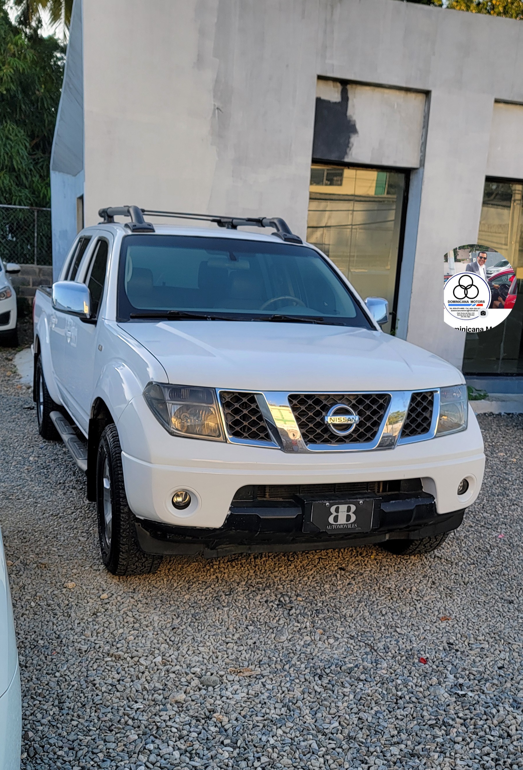 jeepetas y camionetas - NISSAN NAVARA D/C  2011