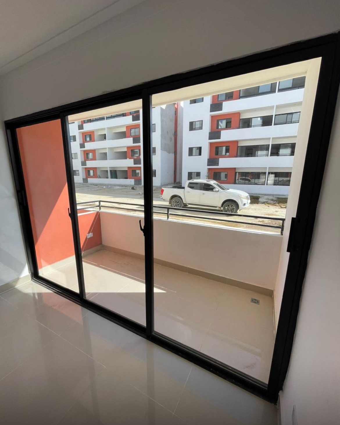 apartamentos - alquilo apto en Charles de Gaulle  3