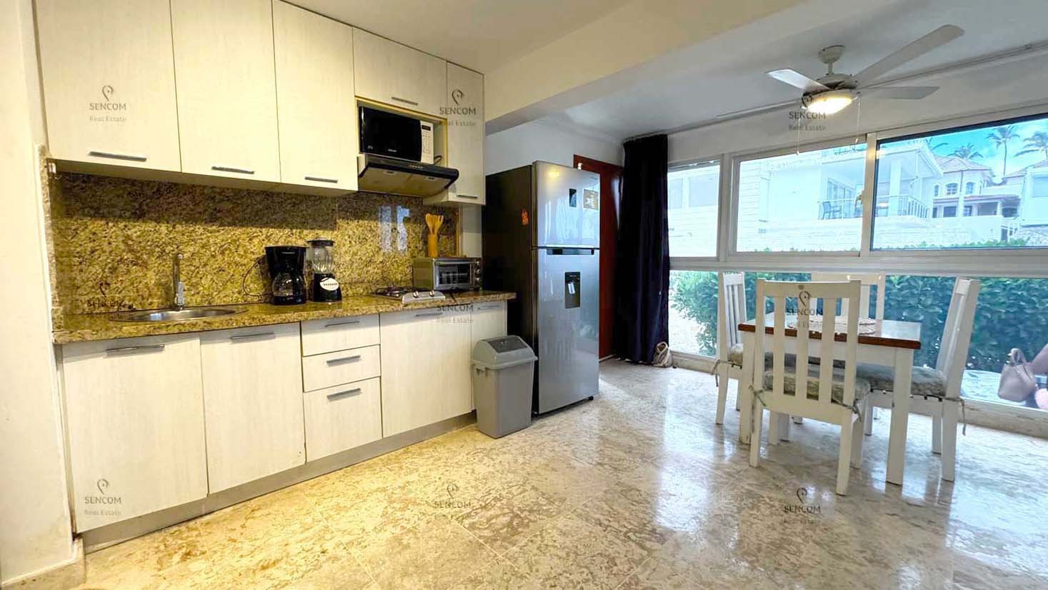 apartamentos - Apto de 1 dorm, Condominio Flor del Mar, ubicado en la famosa playa Los Corales 4