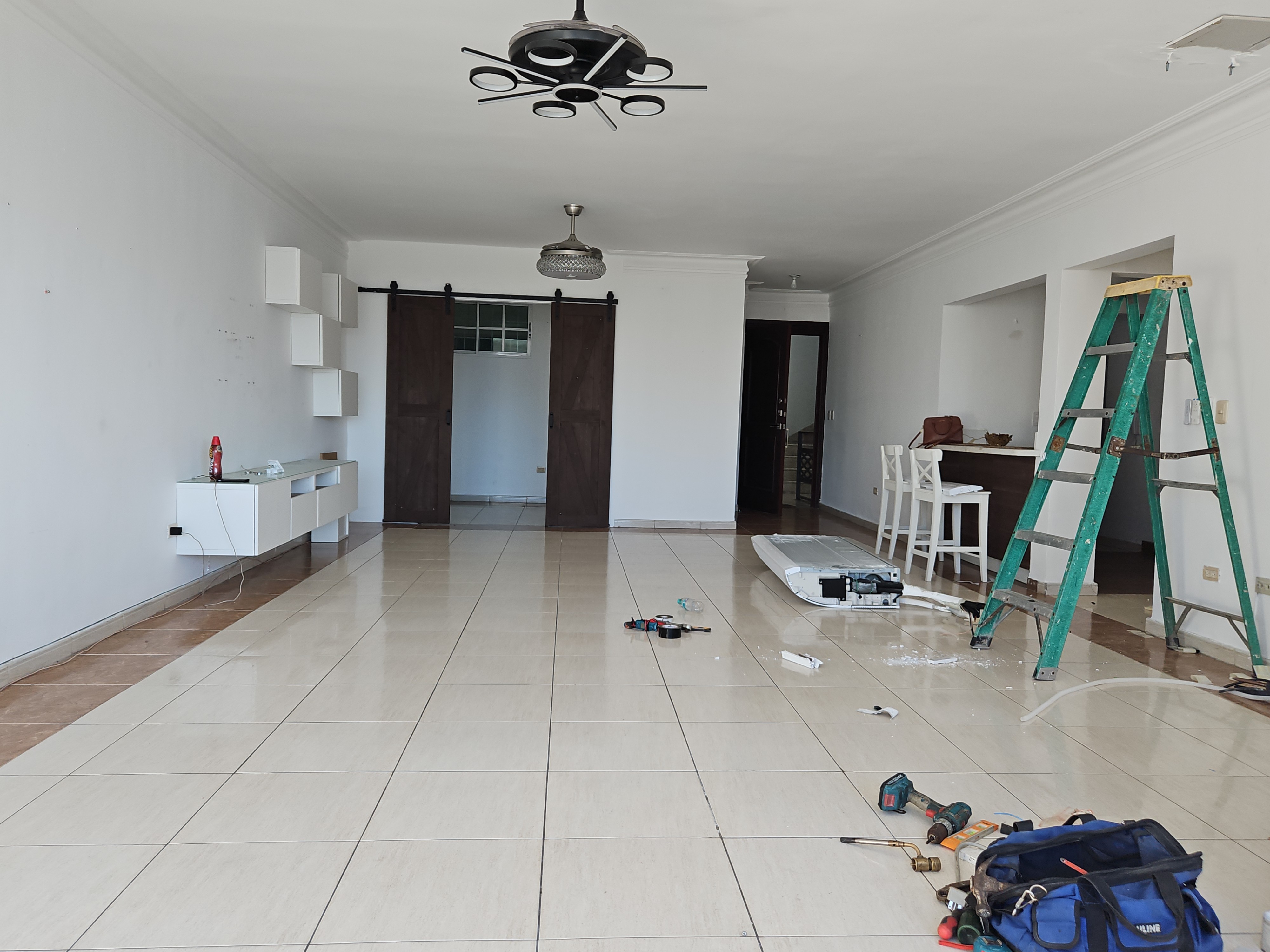 apartamentos - 🛑Venta y Alquiler de Apartamento Clásico en La esperilla 3