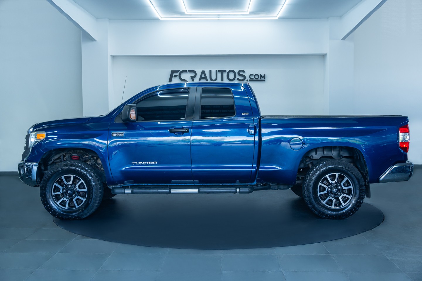 jeepetas y camionetas - TOYOTA TUNDRA 2015 3