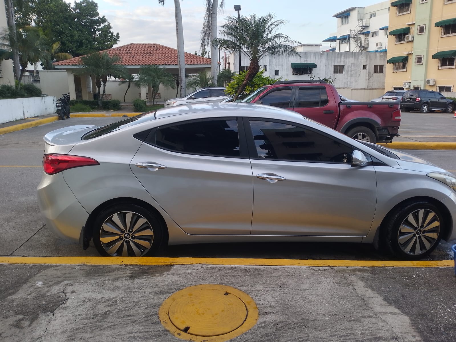 carros - COMO NUEVO HYUNDAI AVANTE