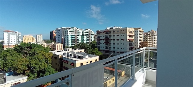 apartamentos - Venta de apartamento en la Evaristo morales distrito nacional con 207mts 7