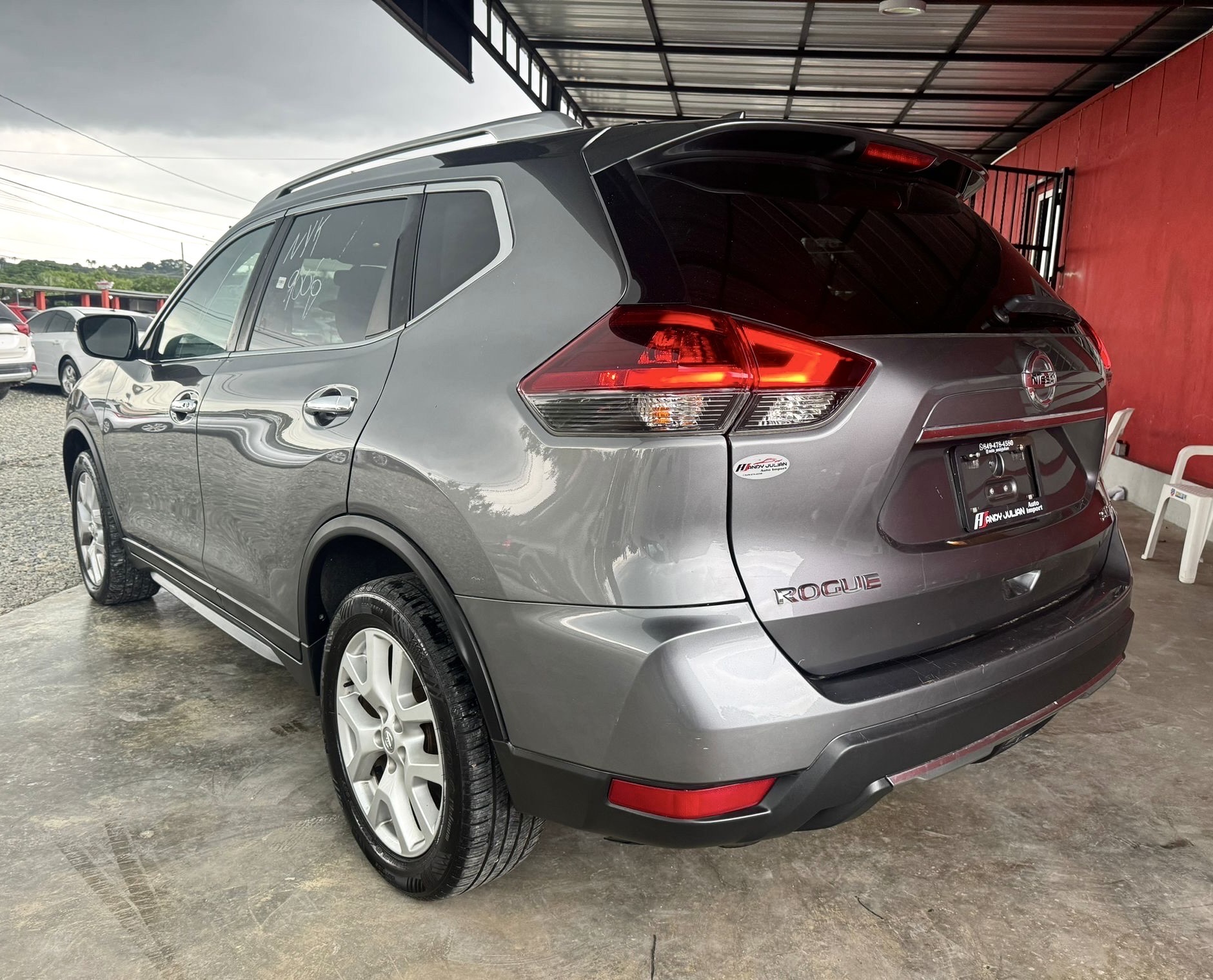 jeepetas y camionetas - Nissan Rogue 2018 AWD - Clean carfax
 3