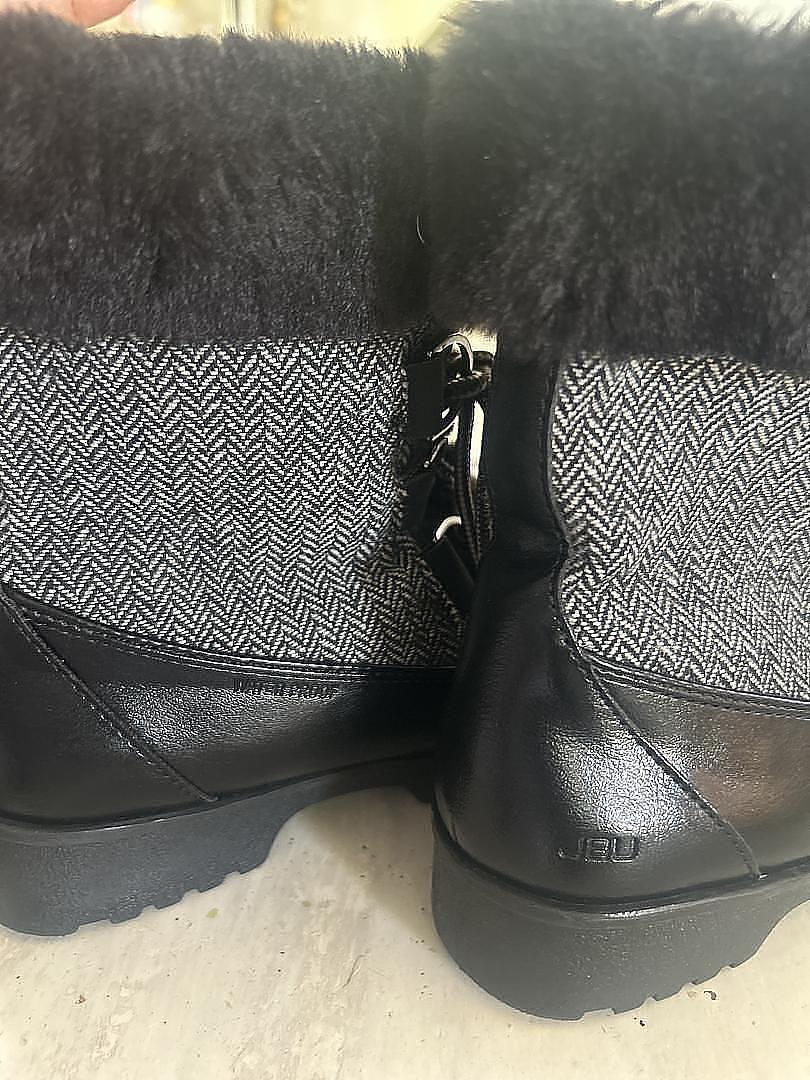 zapatos para mujer - REBAJADO DE PRECIO
elegantes botas para mujer piel, tela y aros de metal 4
