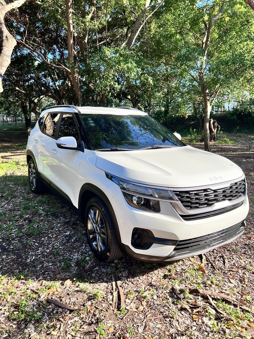 jeepetas y camionetas - KIA SELTOS LX  2023 EXCELENTES CONDICIONES UNICO DUEÑO 33 MIL KM NUEVA 