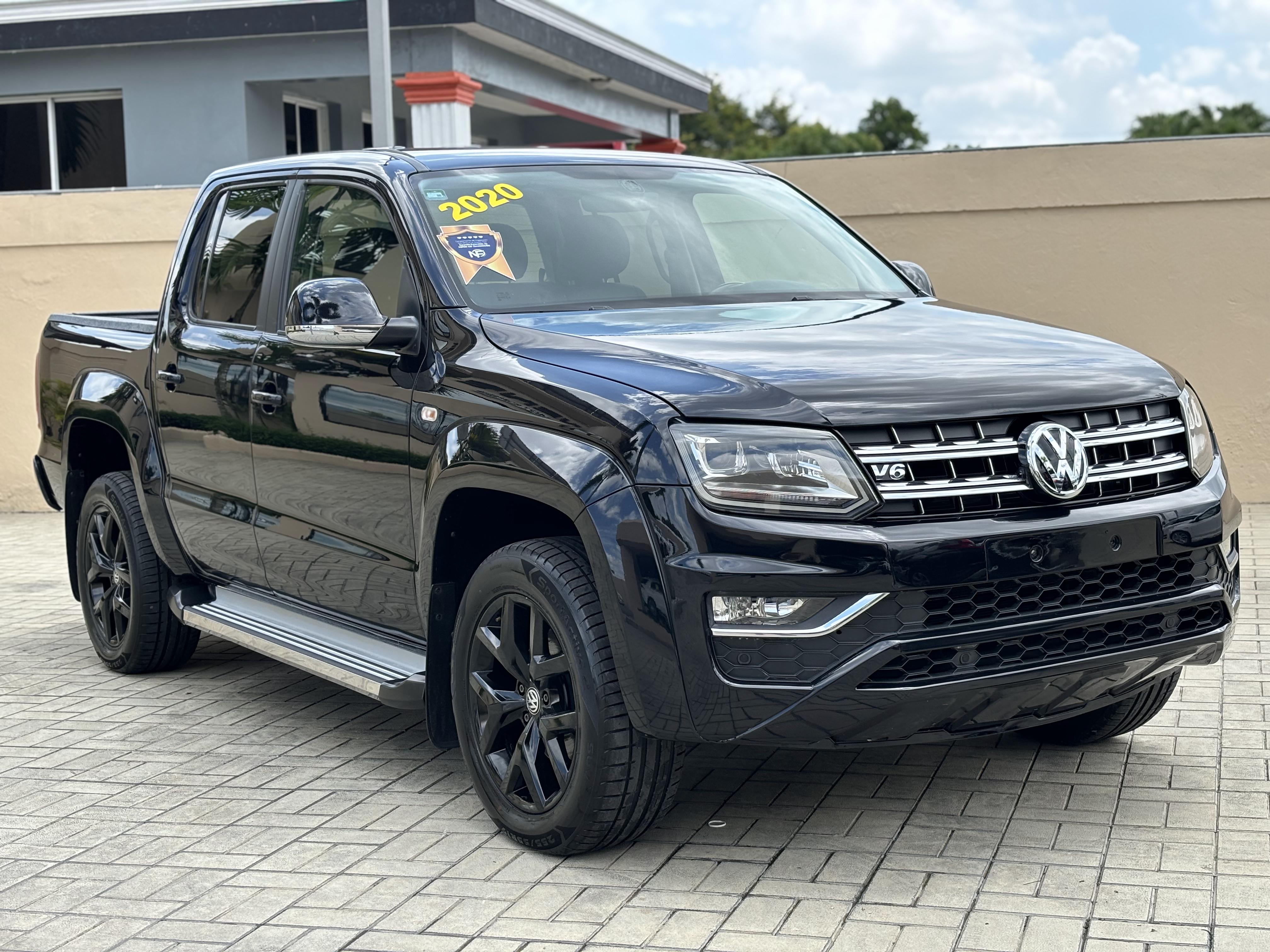 jeepetas y camionetas - Volkswagen Amarok TDI 4x4 año 2020. 1