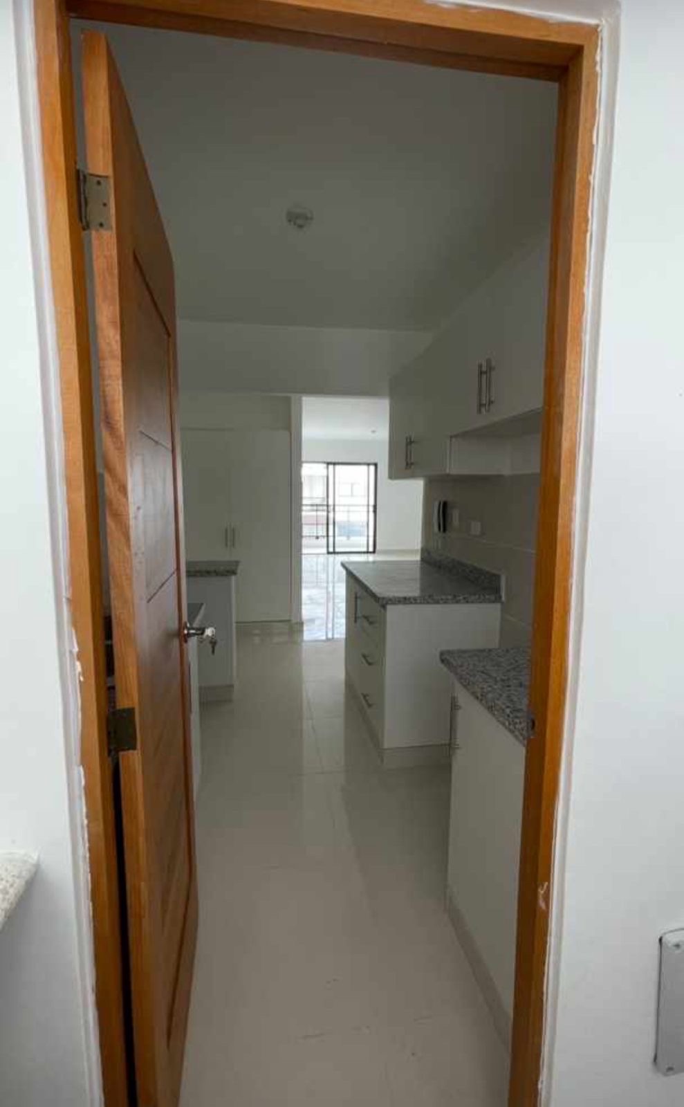 apartamentos - venta de apartamento de 112mts avenida España en 3er nivel santo Domingo este 3