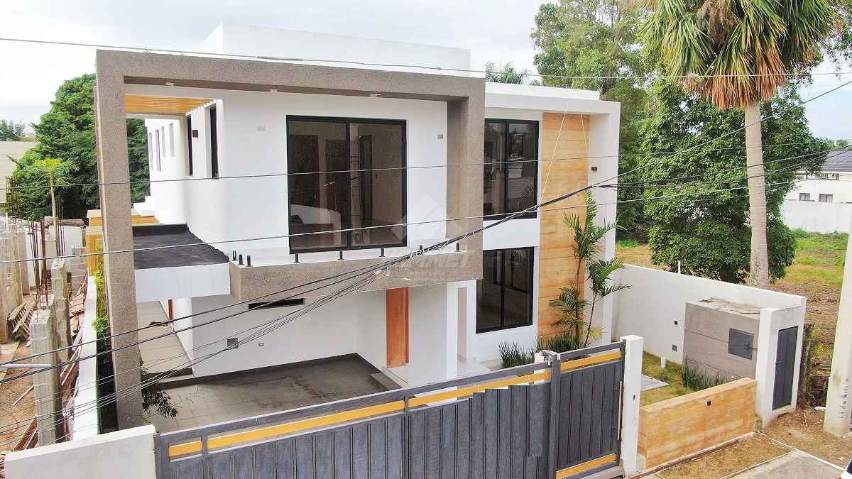 casas - CASA MINIMALISTA PATIO PRIVADO LAS CARMELITAS STGO