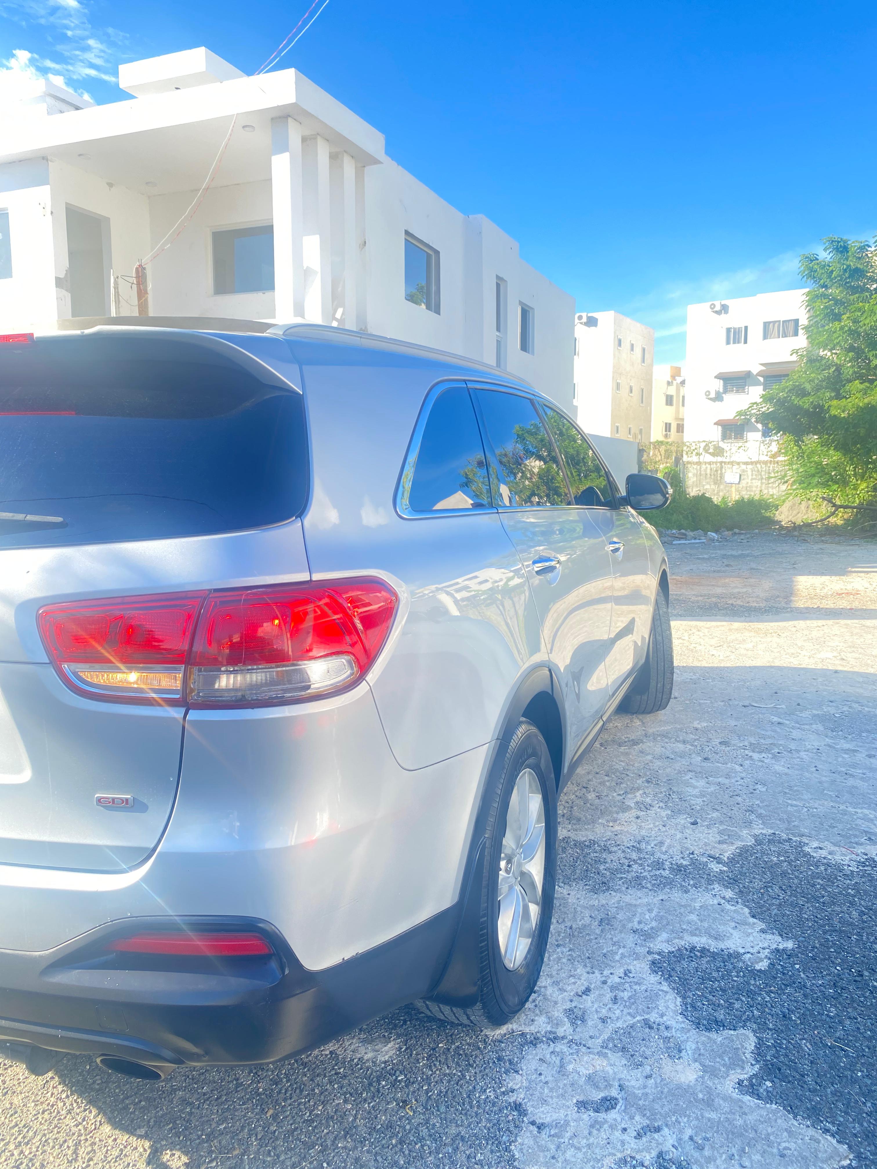 jeepetas y camionetas - Kia Sorento 2016 5