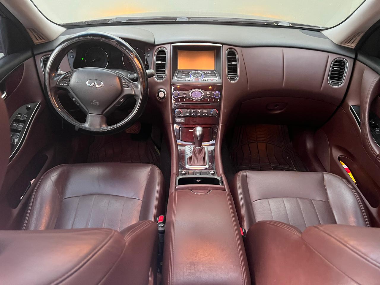 jeepetas y camionetas - Infiniti Qx50 2012 impecable  4