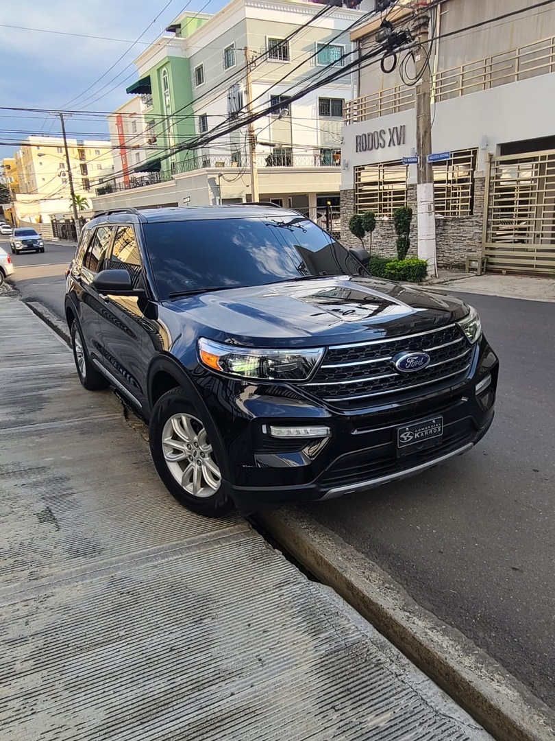 jeepetas y camionetas - Ford Explorer XLT 4x4 0