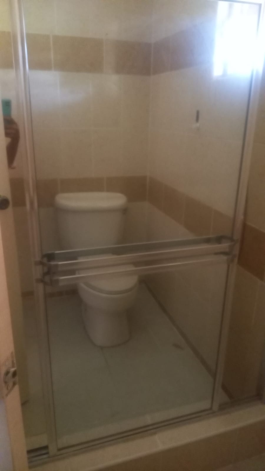 apartamentos - ALQUILO APART EN VILLA LOS MILAGROS RES. CERRADO   2