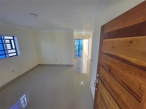 casas - Venta de casa en la autopista de san Isidro brisa oriental Santo Domingo  5