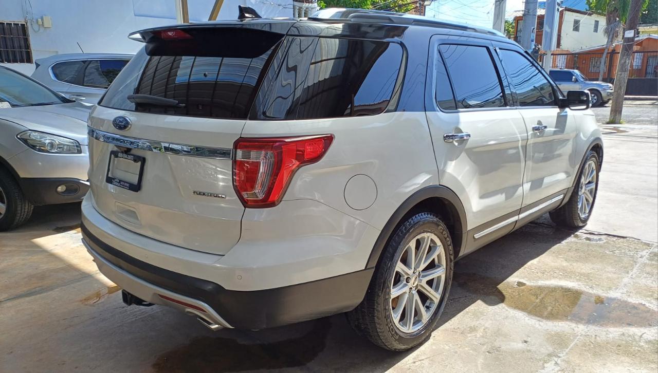 jeepetas y camionetas - 2016 Ford Explorer Limited 60 Mil Millas  4