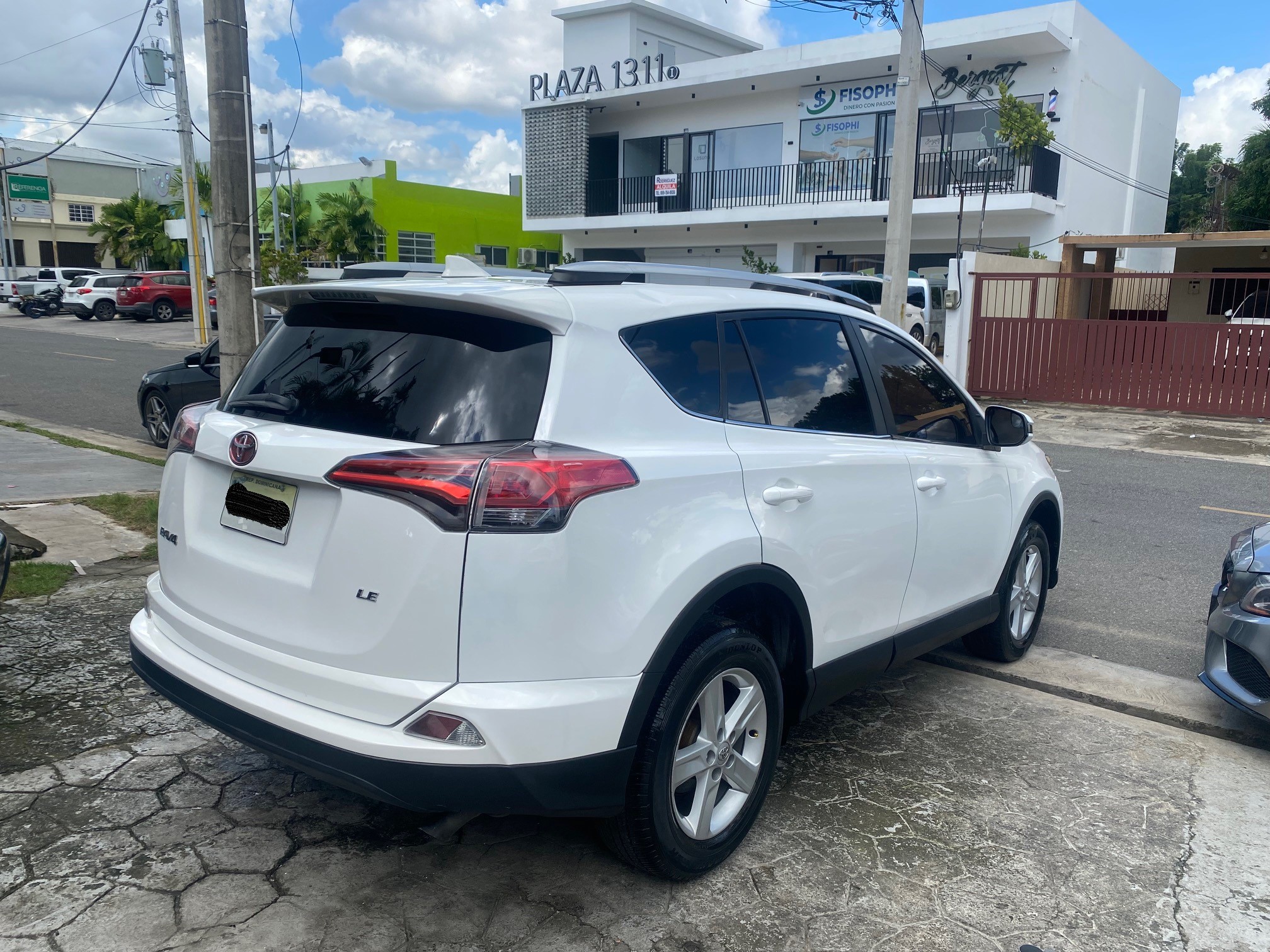 jeepetas y camionetas - Toyota Rav4 LE 2016 5