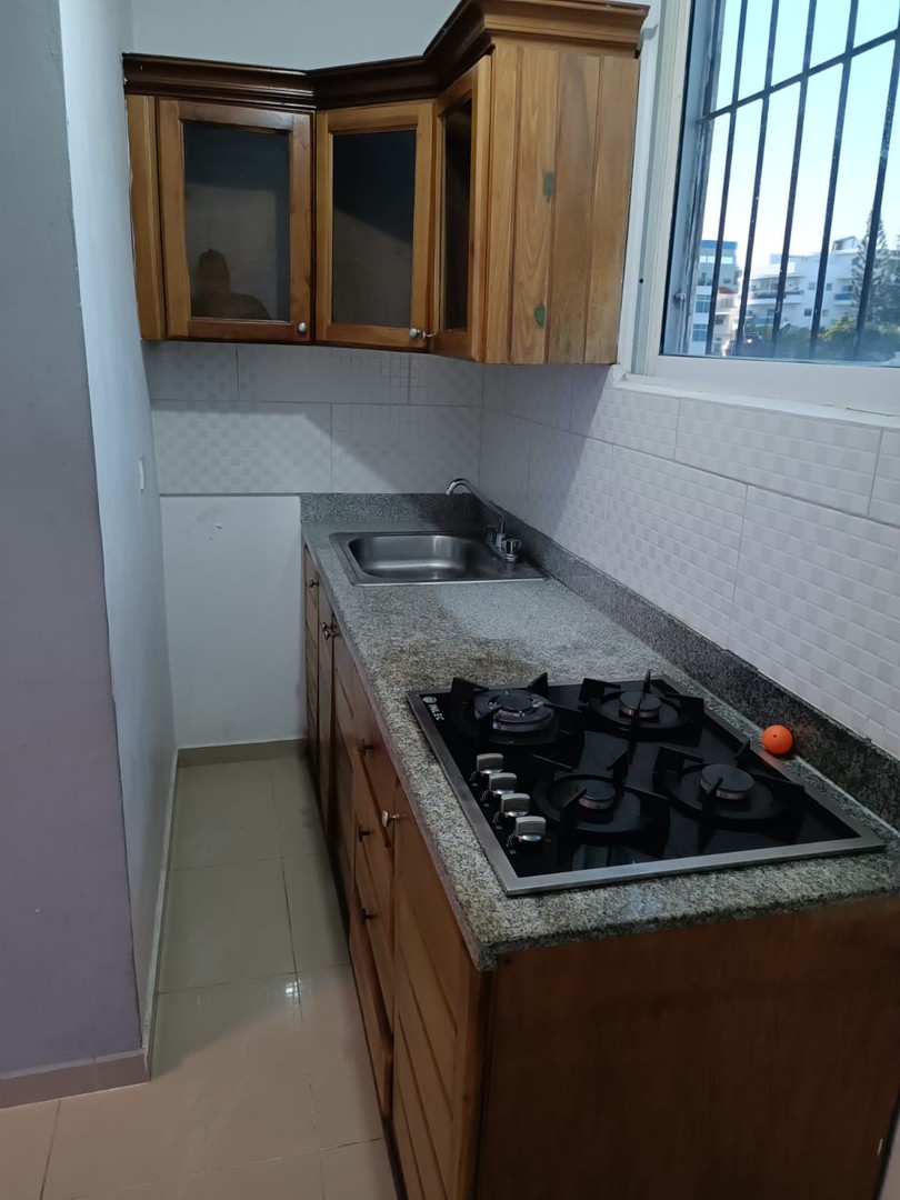 apartamentos - Vendo  tercer piso.  
El Millón 
 1