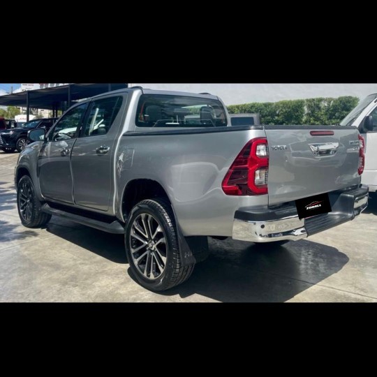 jeepetas y camionetas - Toyota Hilux 2022 full nuevaaaa 4