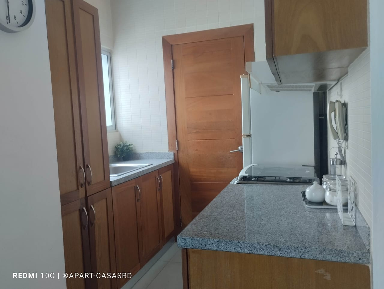 apartamentos - Se alquila, Apartamento 1Hab Amueblado Acogedor Cerca Avenida Churchil, Evaristo 8