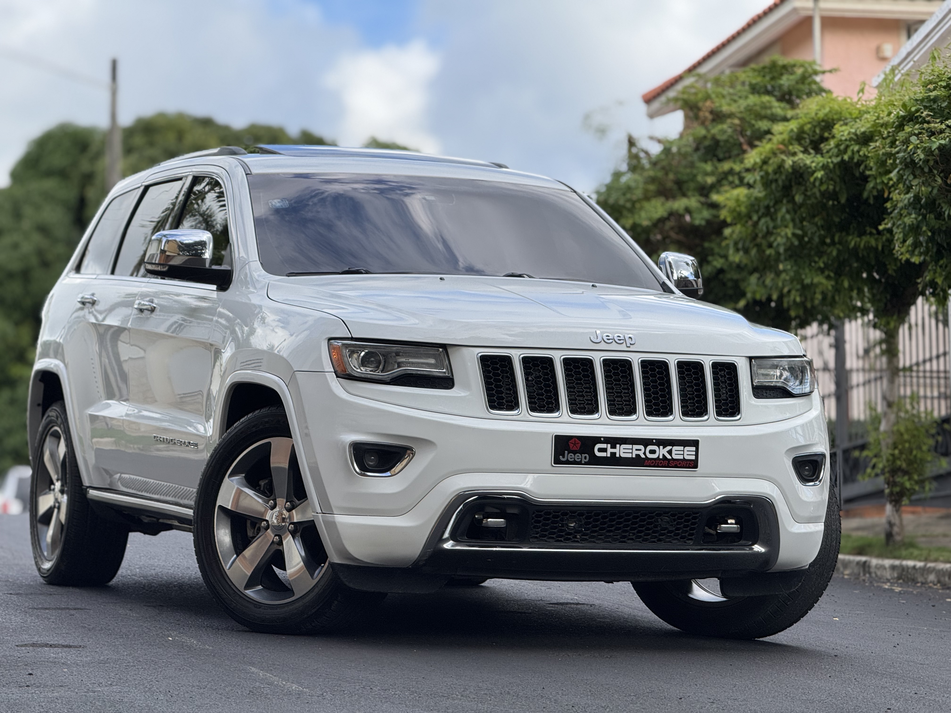 jeepetas y camionetas - Jeep Grand Cherokee Overland 2014 4x2  5