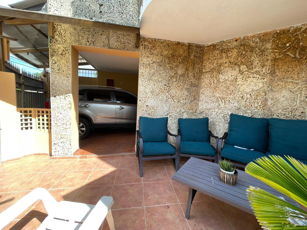 casas - VENDO En Arroyo Hondo Viejo Casa De 2 Niveles (Solo Para Negocios) Código: PD110 1