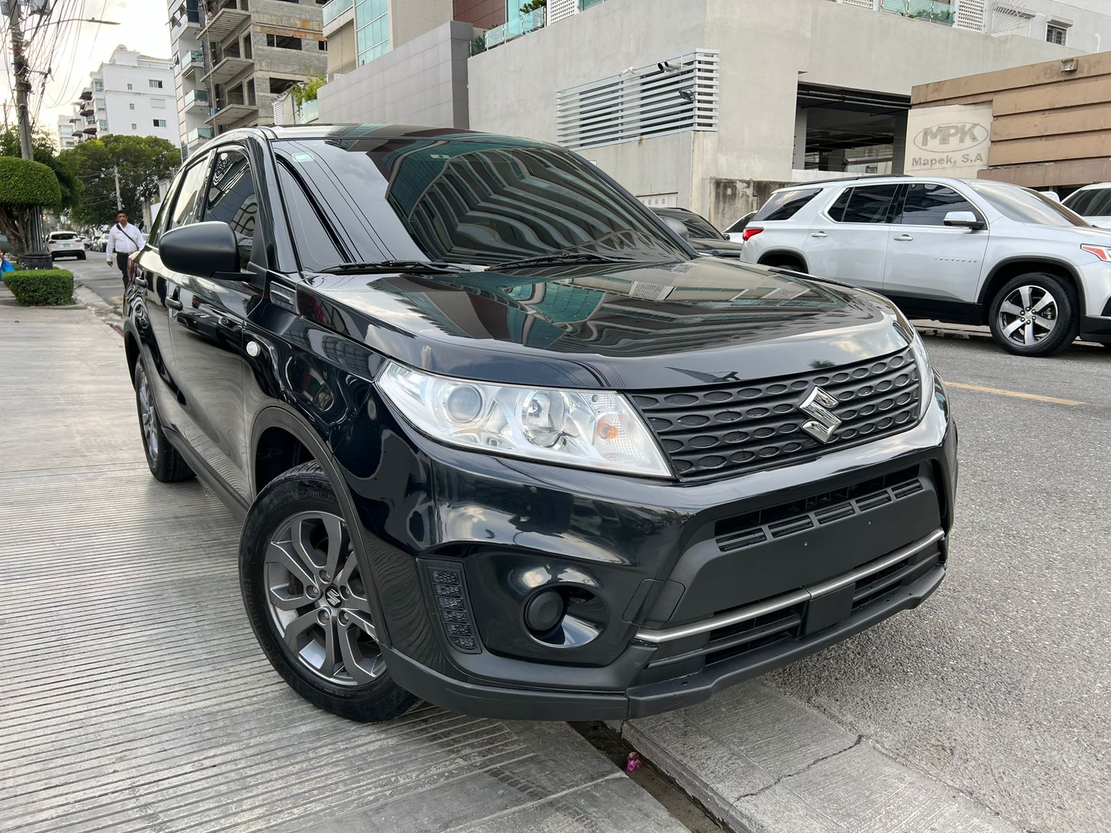 jeepetas y camionetas - SUZUKI VITARA 2022 5