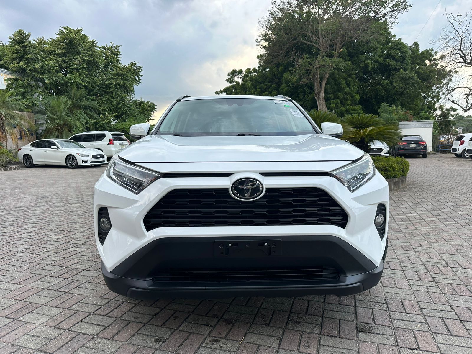 jeepetas y camionetas - Toyota rav4 2019 exl clean  2