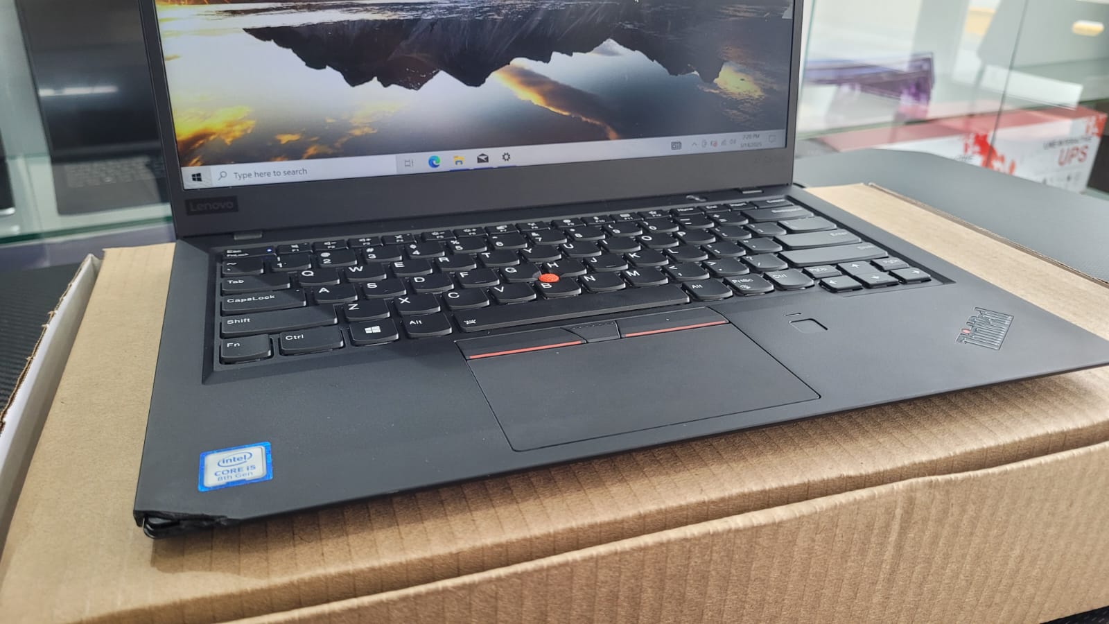 computadoras y laptops - LAPTOP Lenovo Carbon X1 i5 8va, 250 SSD 1