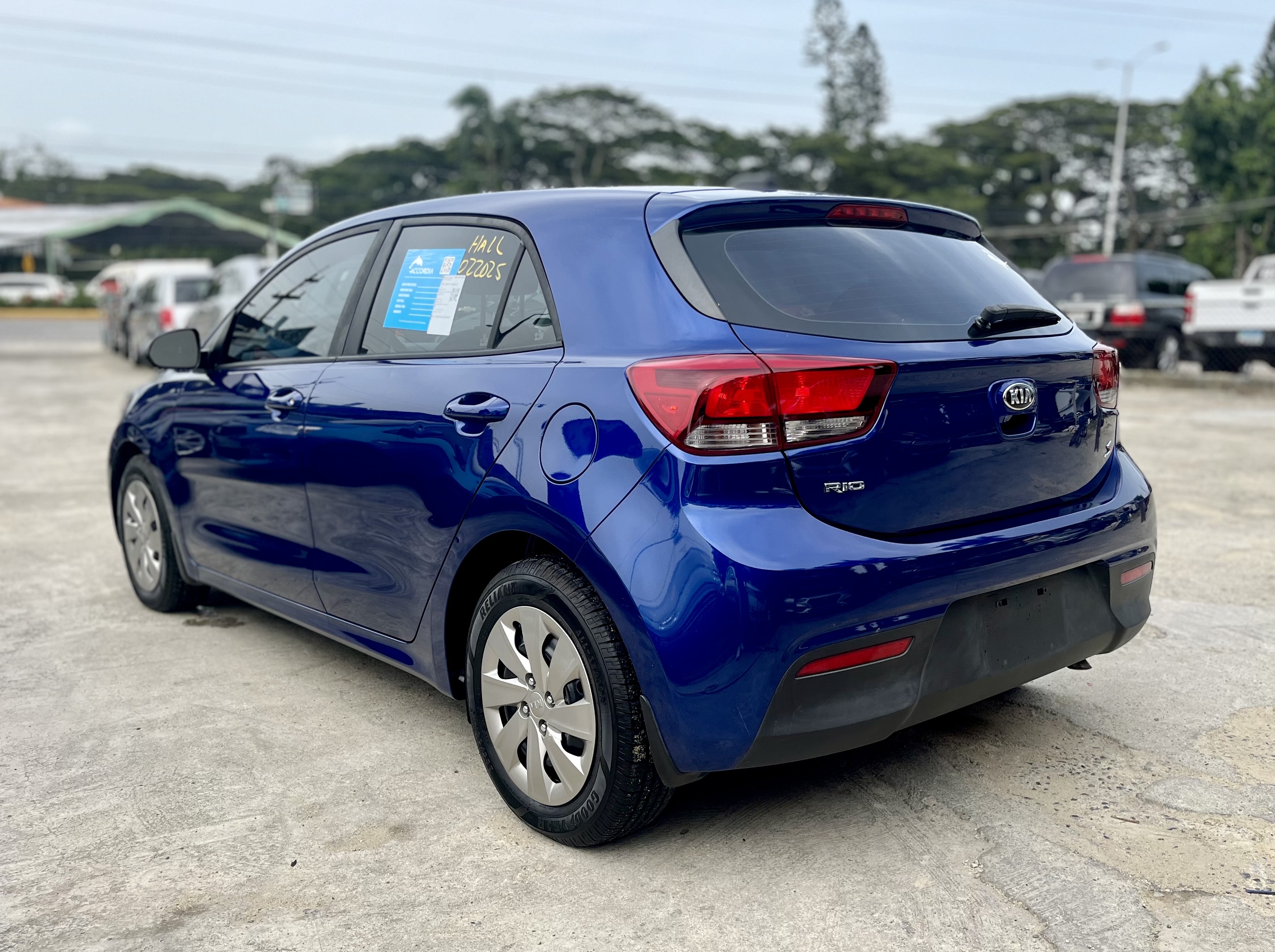 carros - Kia Rio 2018 Hatchback - Recién importado! 3