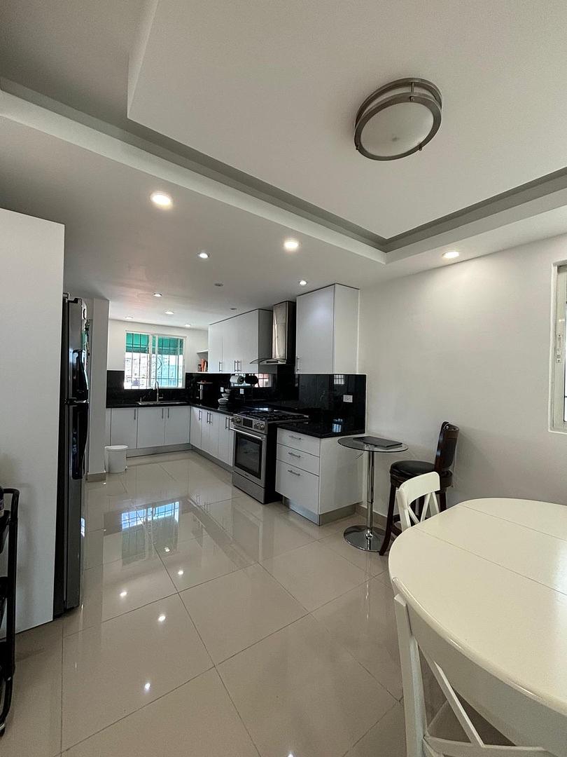 apartamentos - ¡Apartamento en Venta en Santo Domingo Este! 🏡 7