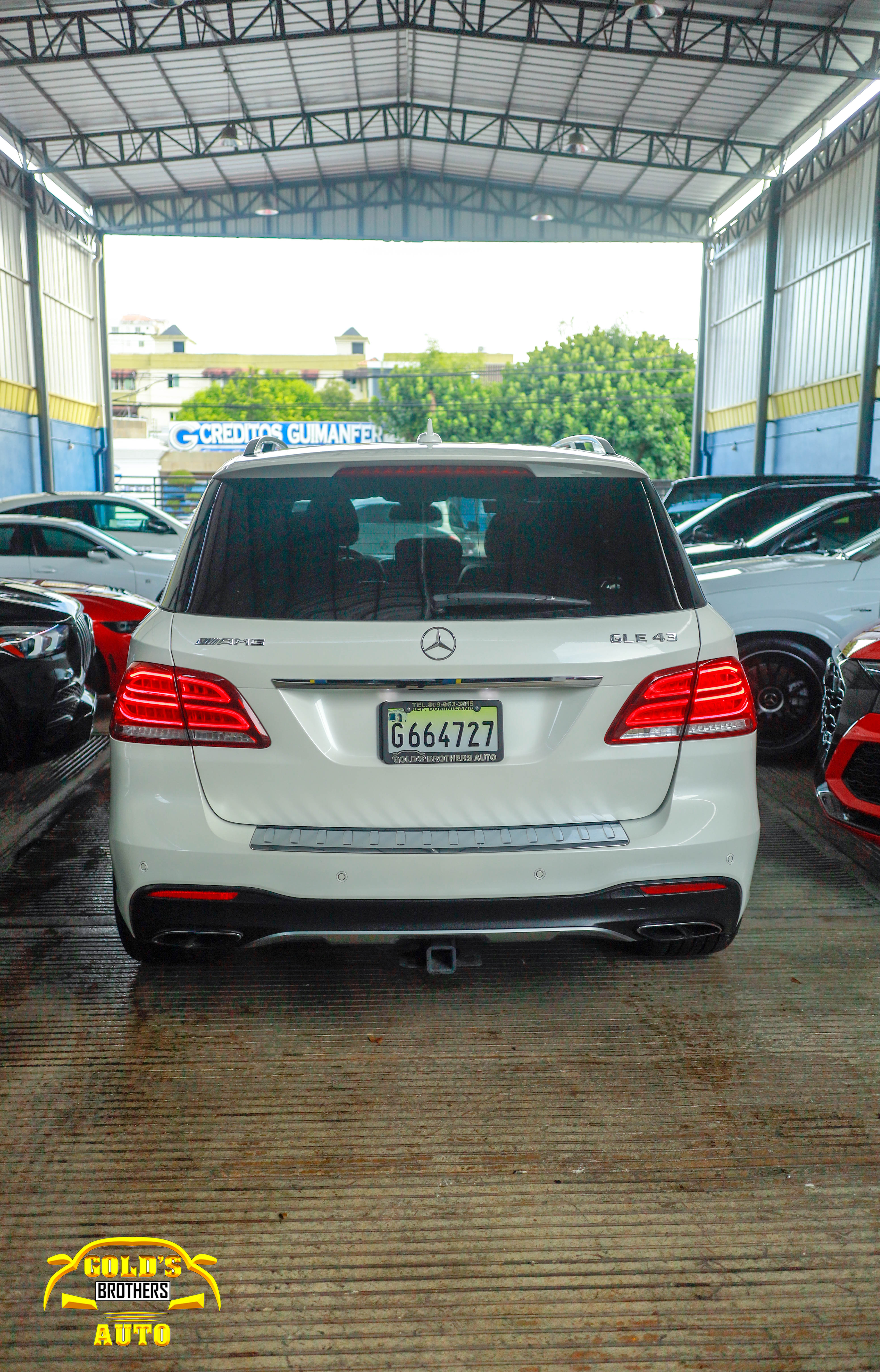 jeepetas y camionetas - Mercedes Benz GLE 43 AMG 2018 Clean Carfax 4