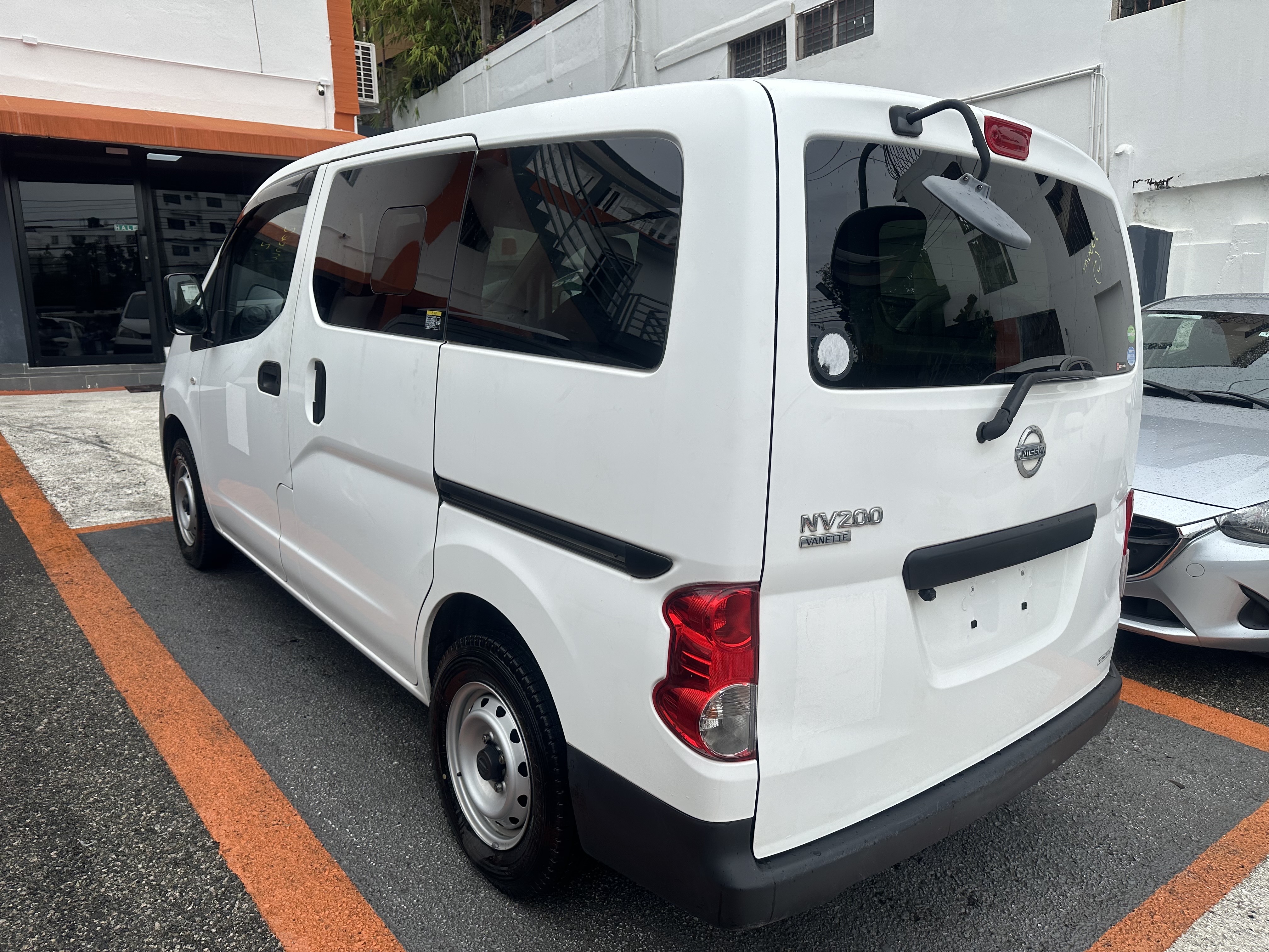 jeepetas y camionetas - Nissan NV200 2019  3