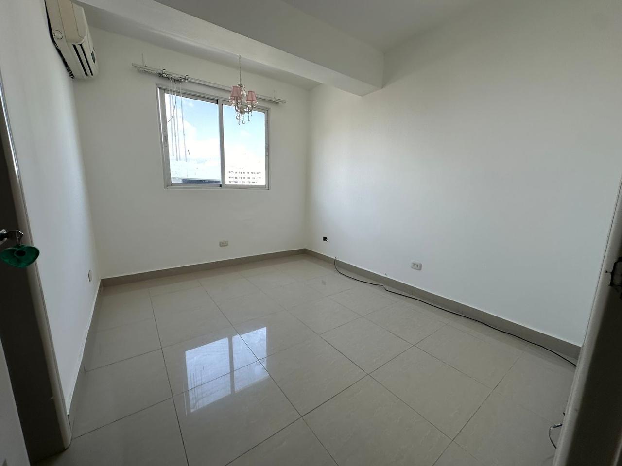 apartamentos - Alquiló piso 8 el vergel tres hab con baño dos par 5