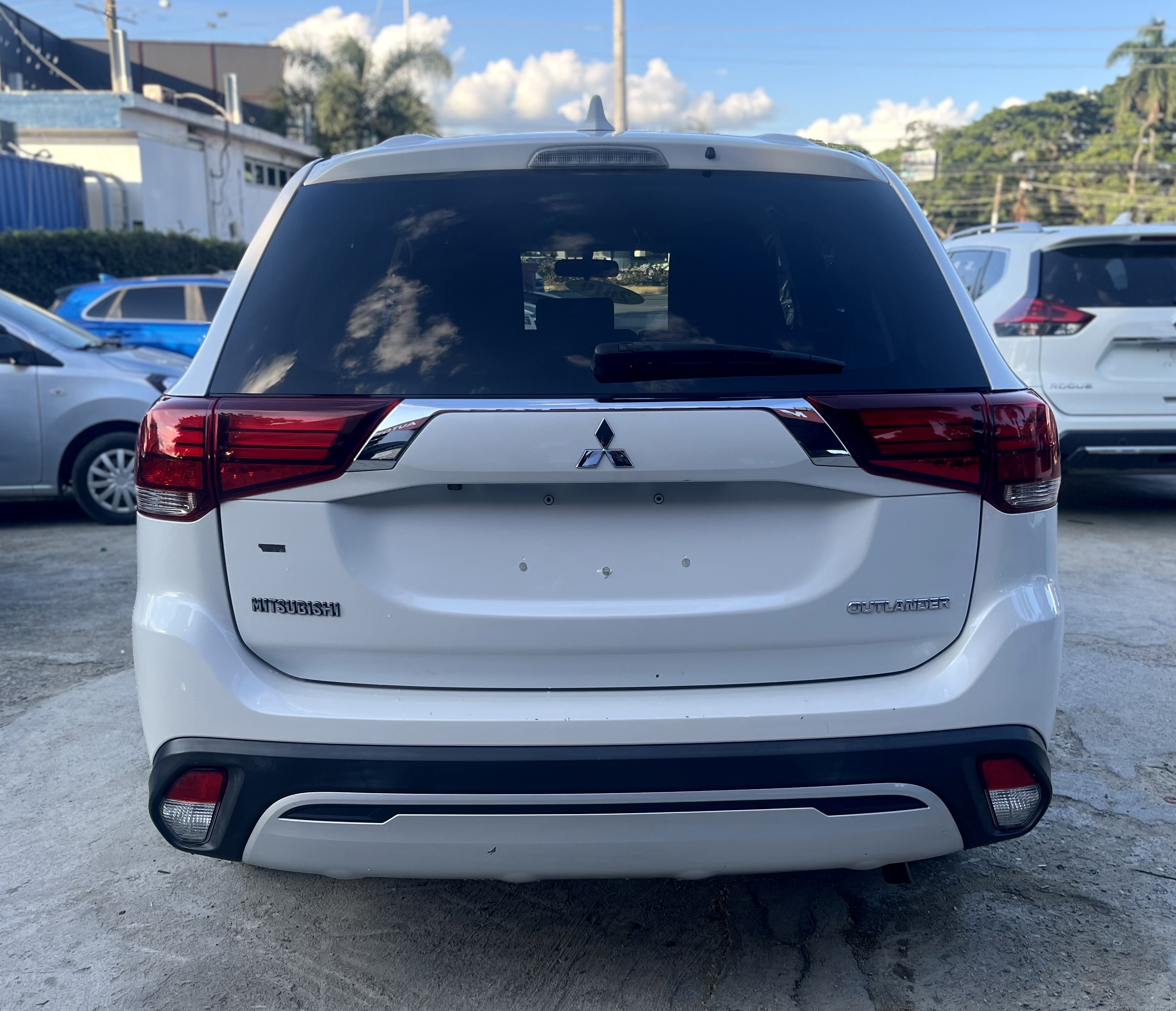 jeepetas y camionetas - Mitsubishi Outlander 2019
 5