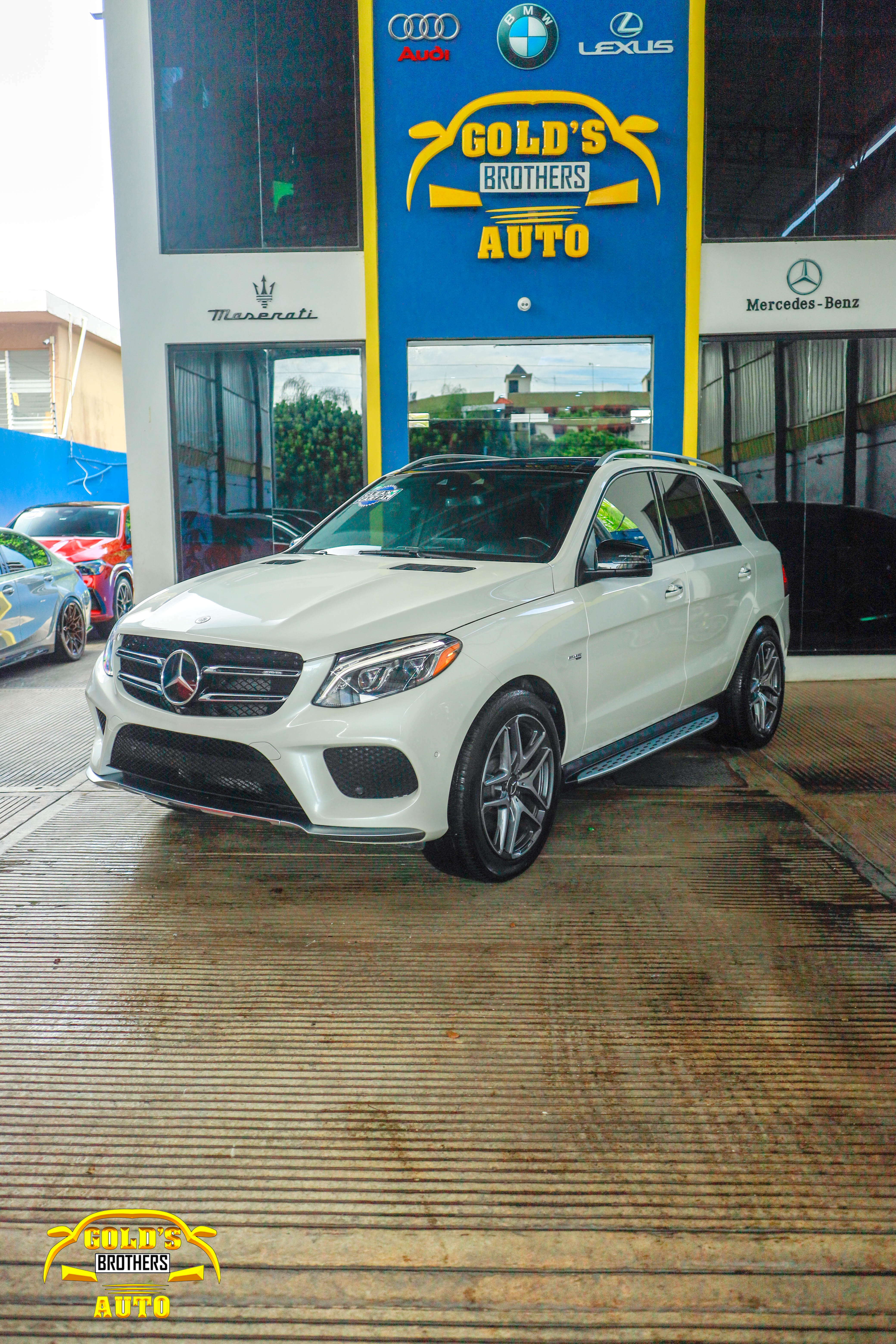 jeepetas y camionetas - Mercedes Benz GLE 43 AMG 2018 Clean Carfax 2