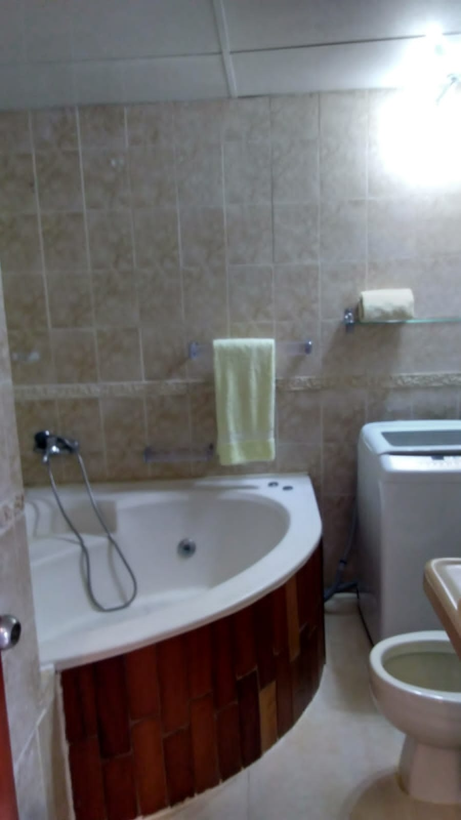 apartamentos - 🇩🇴Vendo aprt Estudio tercera planta, frente al m 1