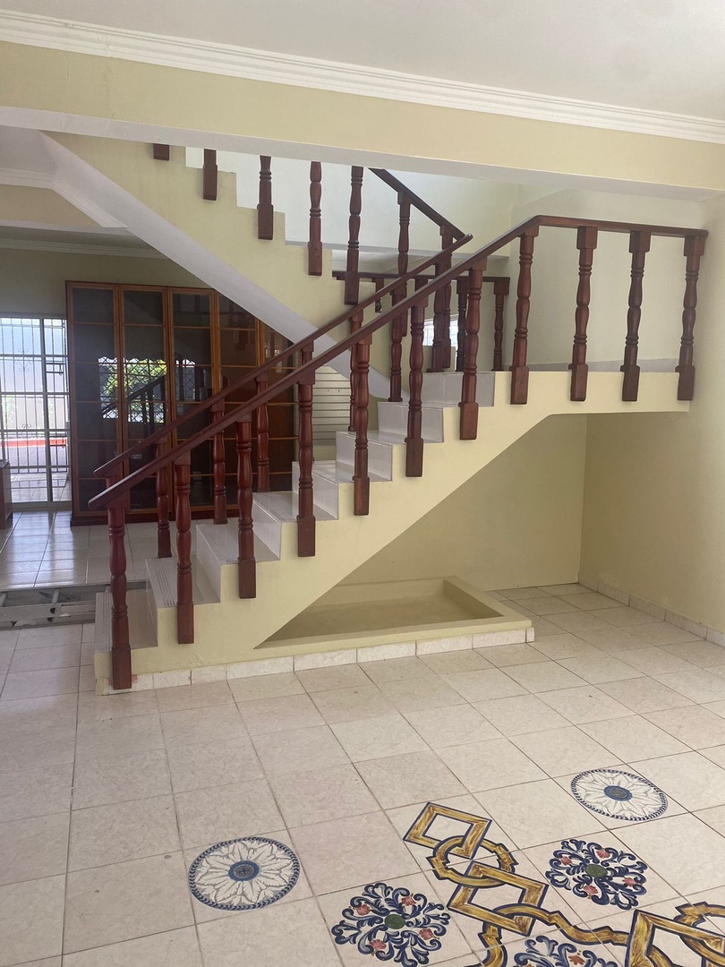 apartamentos - Casa en Venta en Santo Domingo Este 1