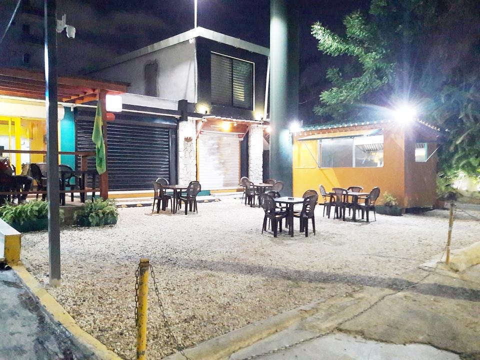 oficinas y locales comerciales - Food truck bella vista 1