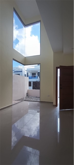 casas - Venta de casa en la autopista de san Isidro brisa oriental Santo Domingo este 4