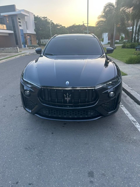 jeepetas y camionetas - Maserati modena s 2022 1