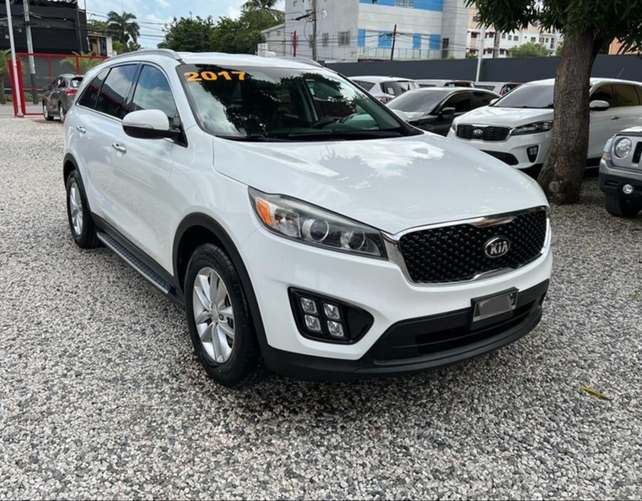 jeepetas y camionetas - 2017 Kia Sorento 3 Filas V4  4